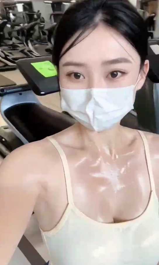 AI口罩美女健身写真教学，不用MJ，不用哩布，不用任何会员，纯屌丝玩法-徐小晨博客